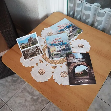 Bory Apartman, Zart Udvari Parkolas Székesfehérvár