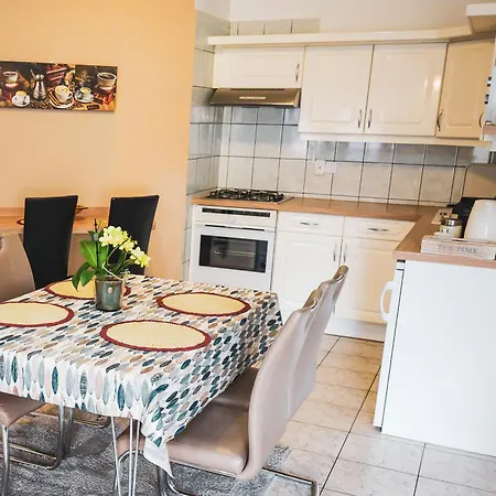 Apartman Bory Apartman, Zart Udvari Parkolas *