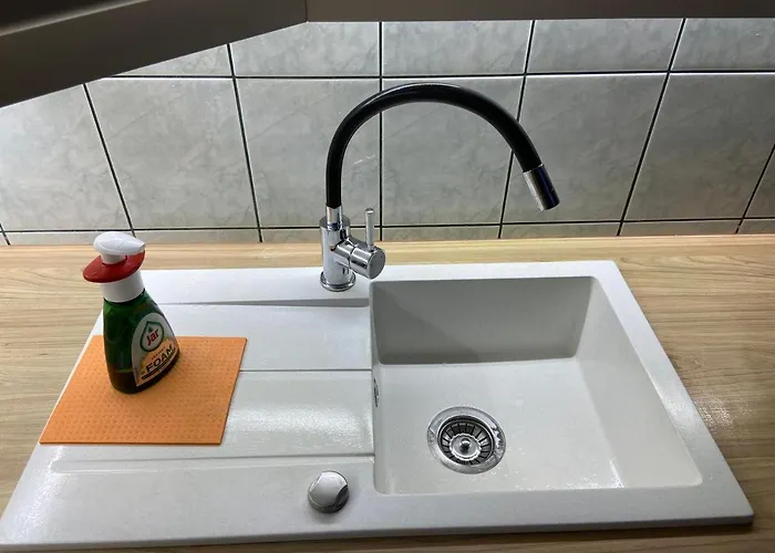 公寓 Bory Apartman, Zart Udvari Parkolas, Met Arena 2,5 Km